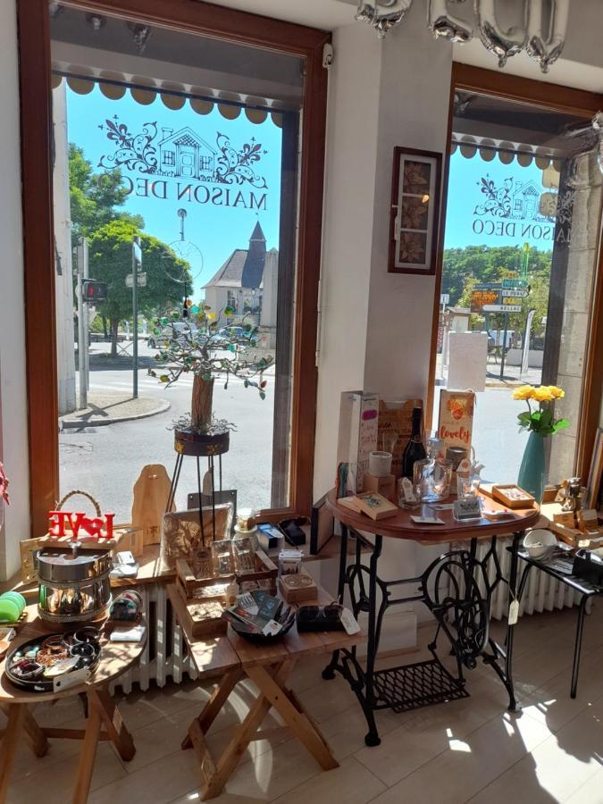Maison En Ville Avec Terrasse Ensoleillee Et Wi-Fi Magnac-Laval Екстер'єр фото